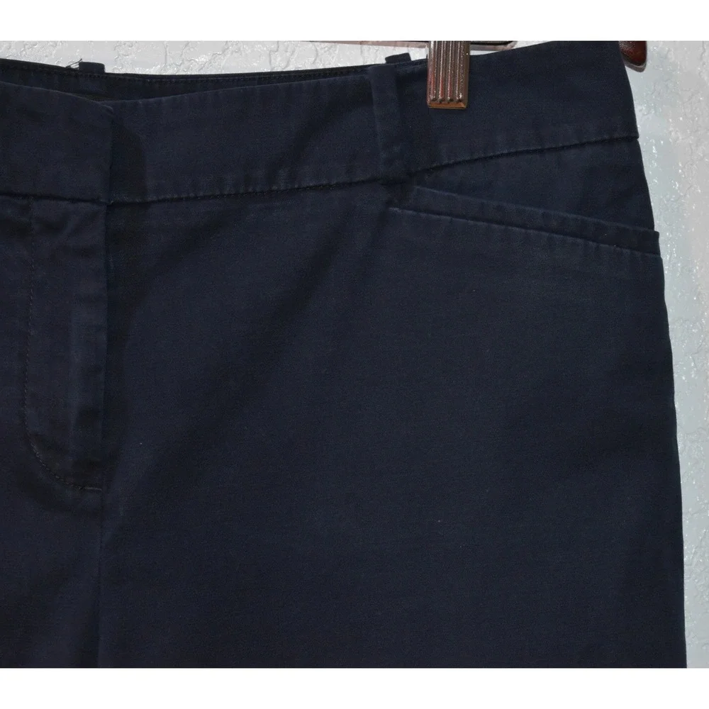 Talbots 8 Chino Shorts Stretch Cotton Knee Length Modest Navy Blue Pockets